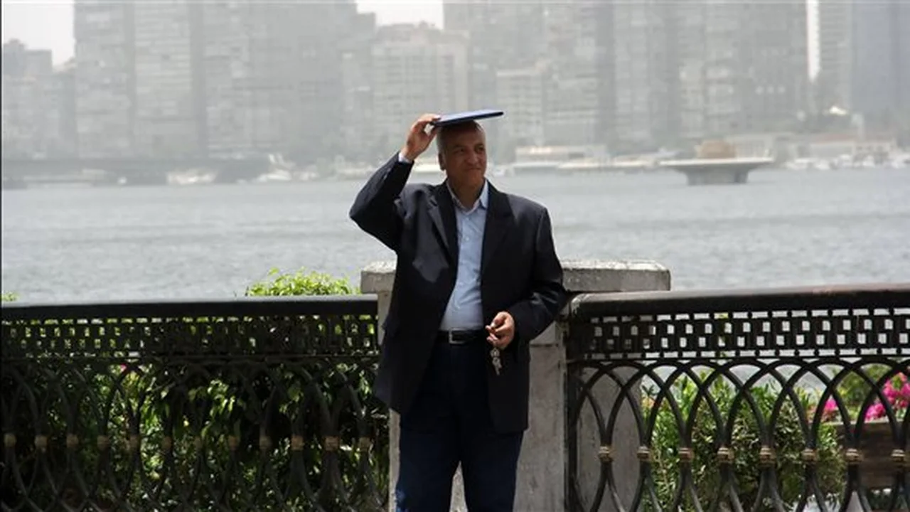 ارتفاع درجات الحرارة يسيطر على أغلب الأنحاء وتسجيل 32 درجة بالقاهرة